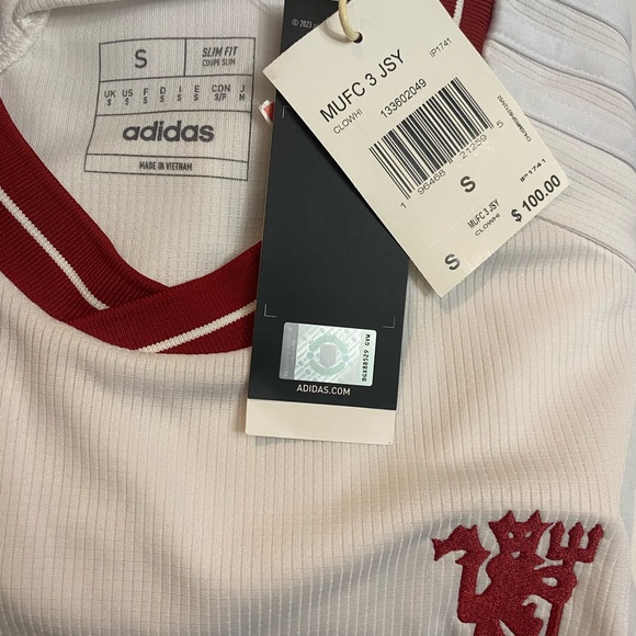 🏴󠁧󠁢󠁥󠁮󠁧󠁿NWT [S] adidas Manchester United (Red Devils) 2023/24 Third Jersey - Picture 7 of 7